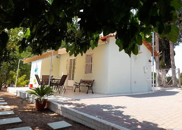 Eirini House